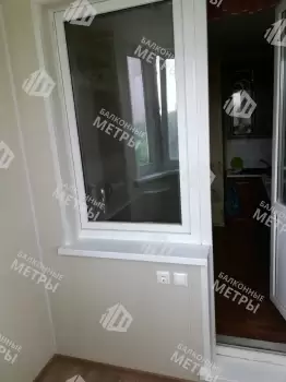 Остекление и отделка эркерной лоджии под ключ