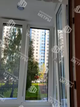 Отделка и остекление Г-образного балкона Отделка и остекление Г-образного балкона