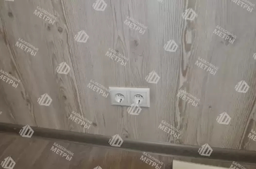 Отделка балкона под ключ с теплым остеклением ПВХ Brusbox